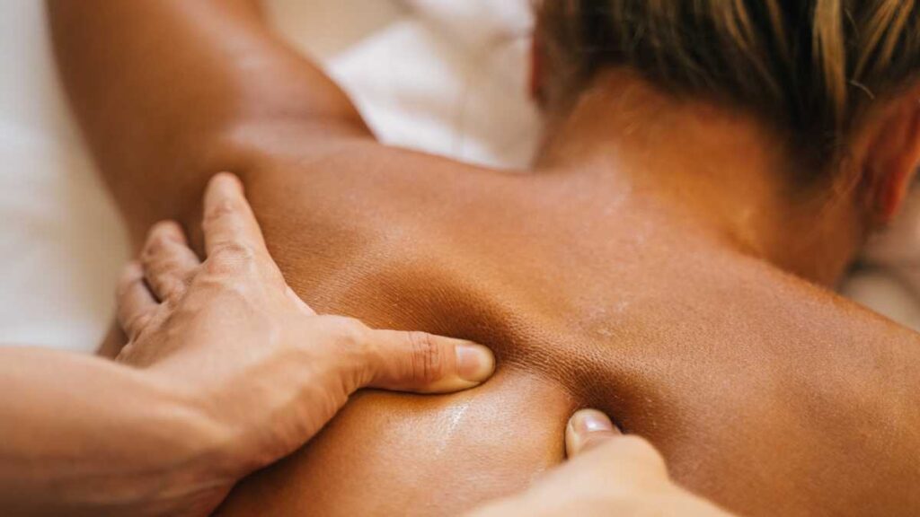 Quais tipos de massagem uma casa de massagem tântrica oferece